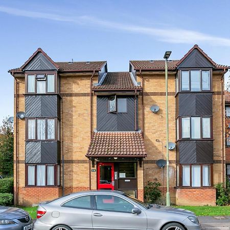 Aryas Apartments London Edgware Eksteriør bilde